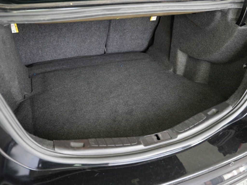 Ford Fusion 4dr Sdn Titanium AWD 2013