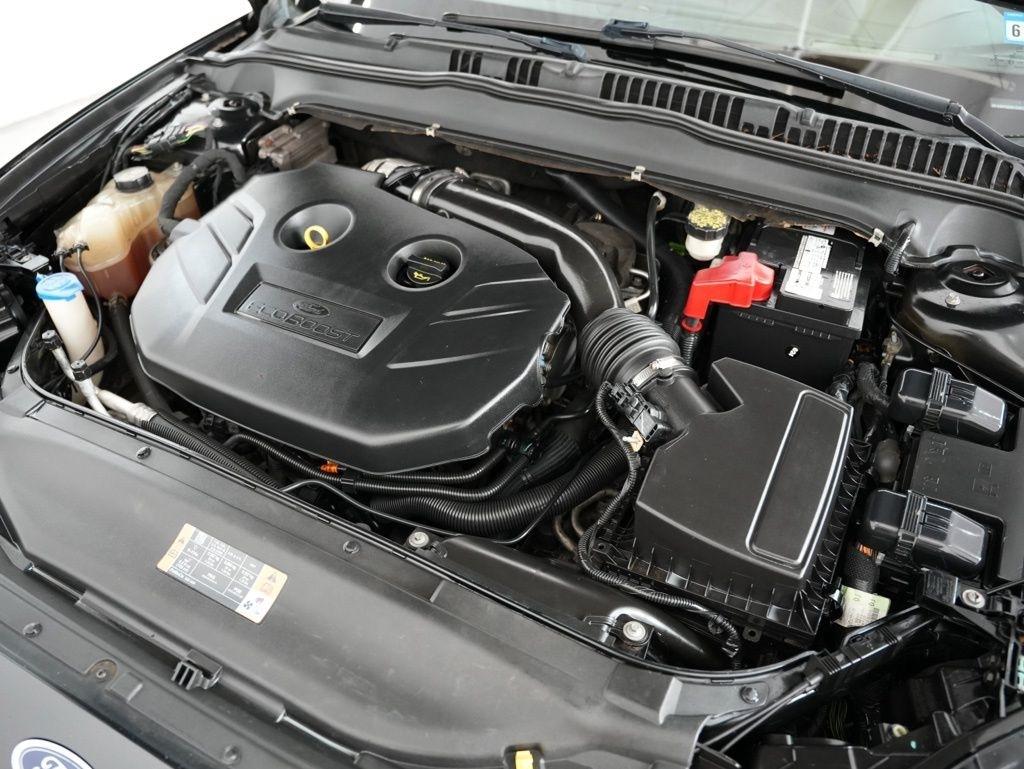 Ford Fusion 4dr Sdn Titanium AWD 2013