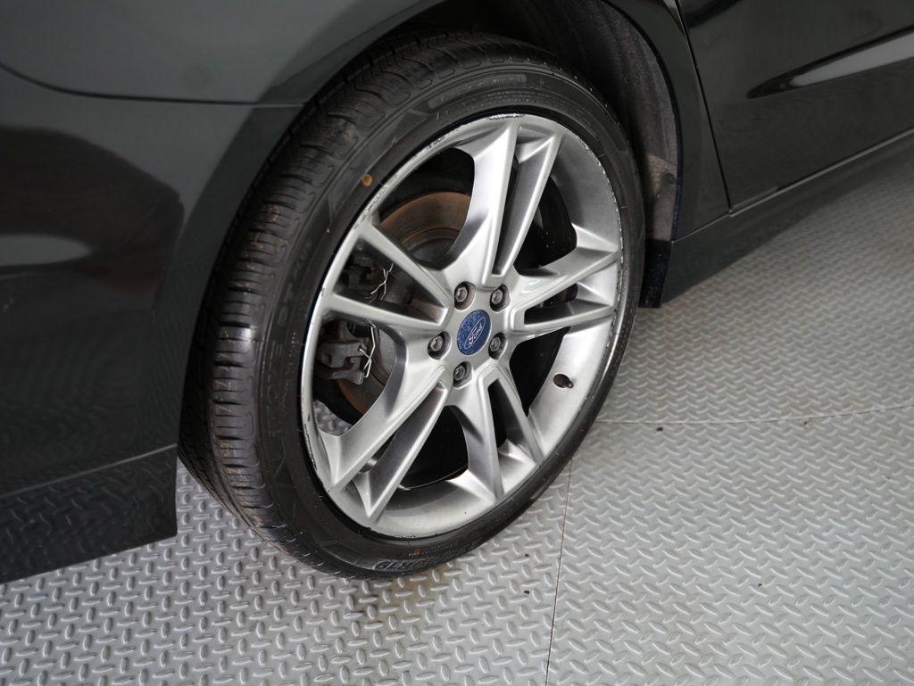 Ford Fusion 4dr Sdn Titanium AWD 2013