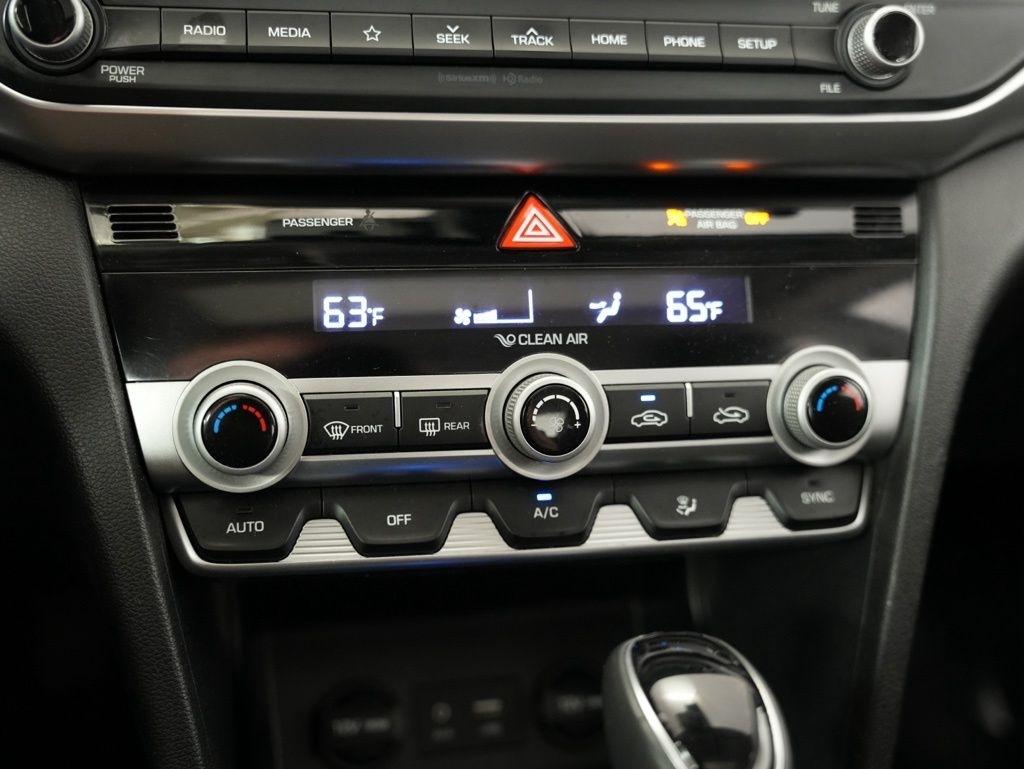 Hyundai Elantra Value Edition Auto 2019