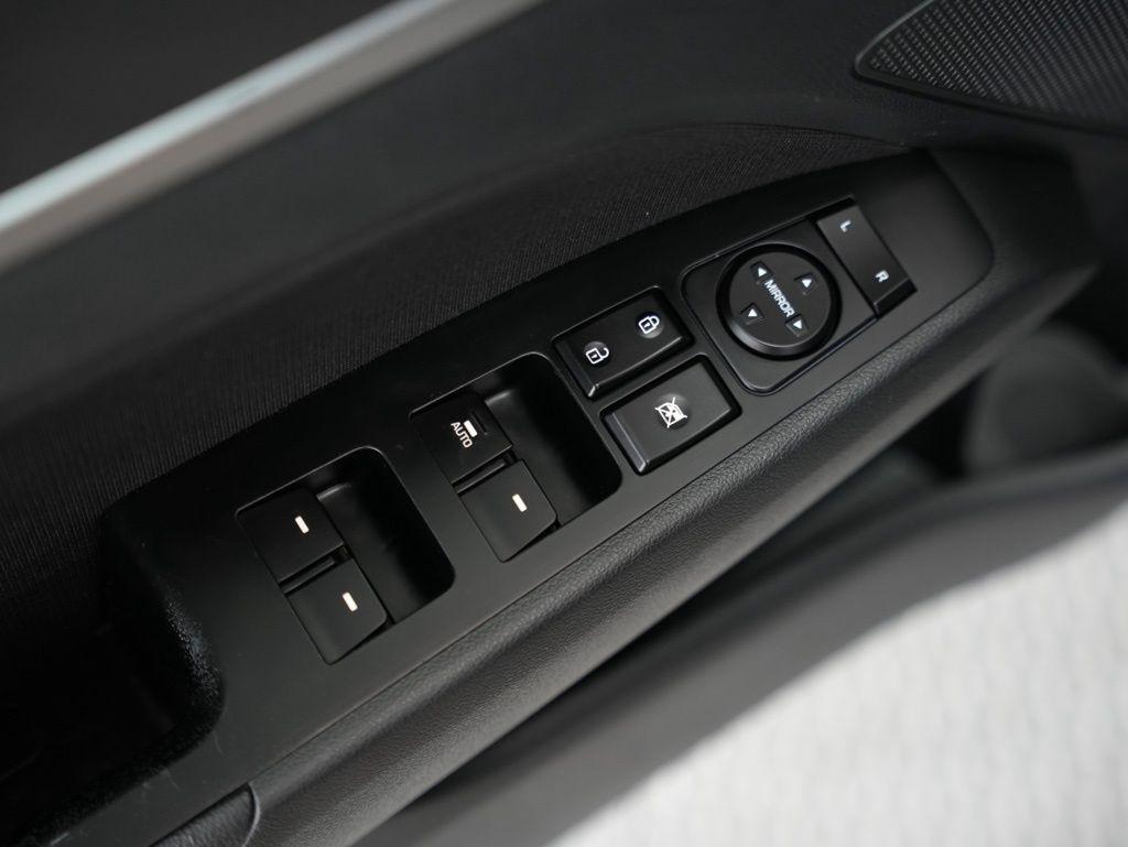 Hyundai Elantra Value Edition Auto 2019