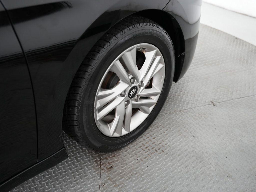 Hyundai Elantra Value Edition Auto 2019