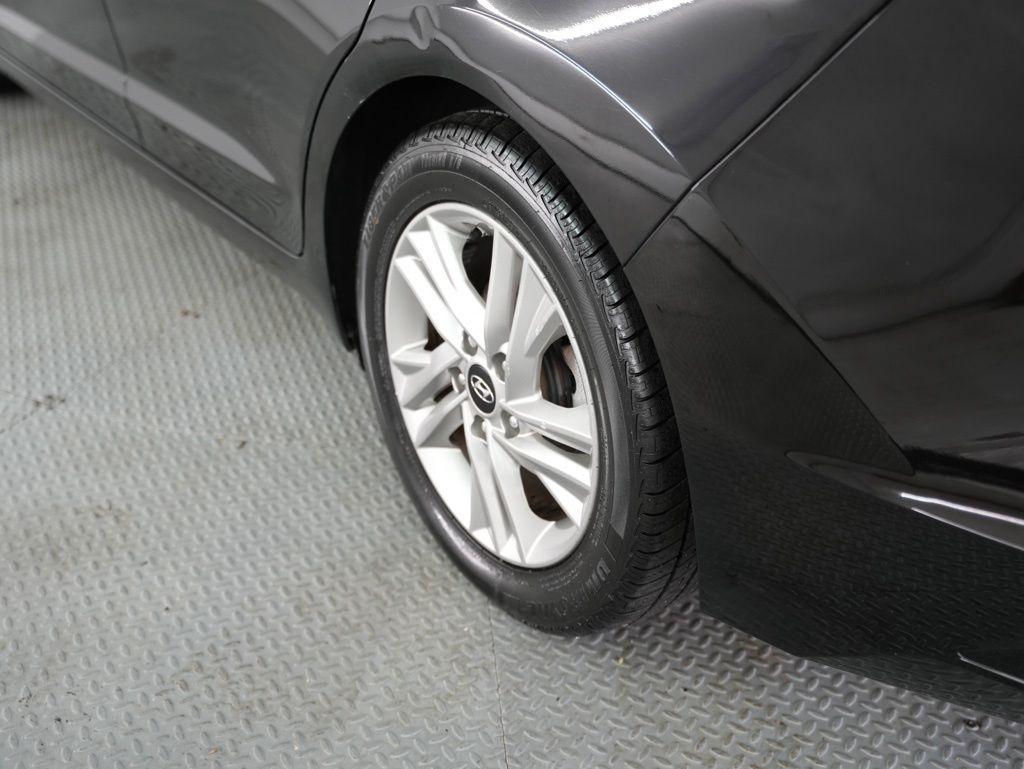 Hyundai Elantra Value Edition Auto 2019