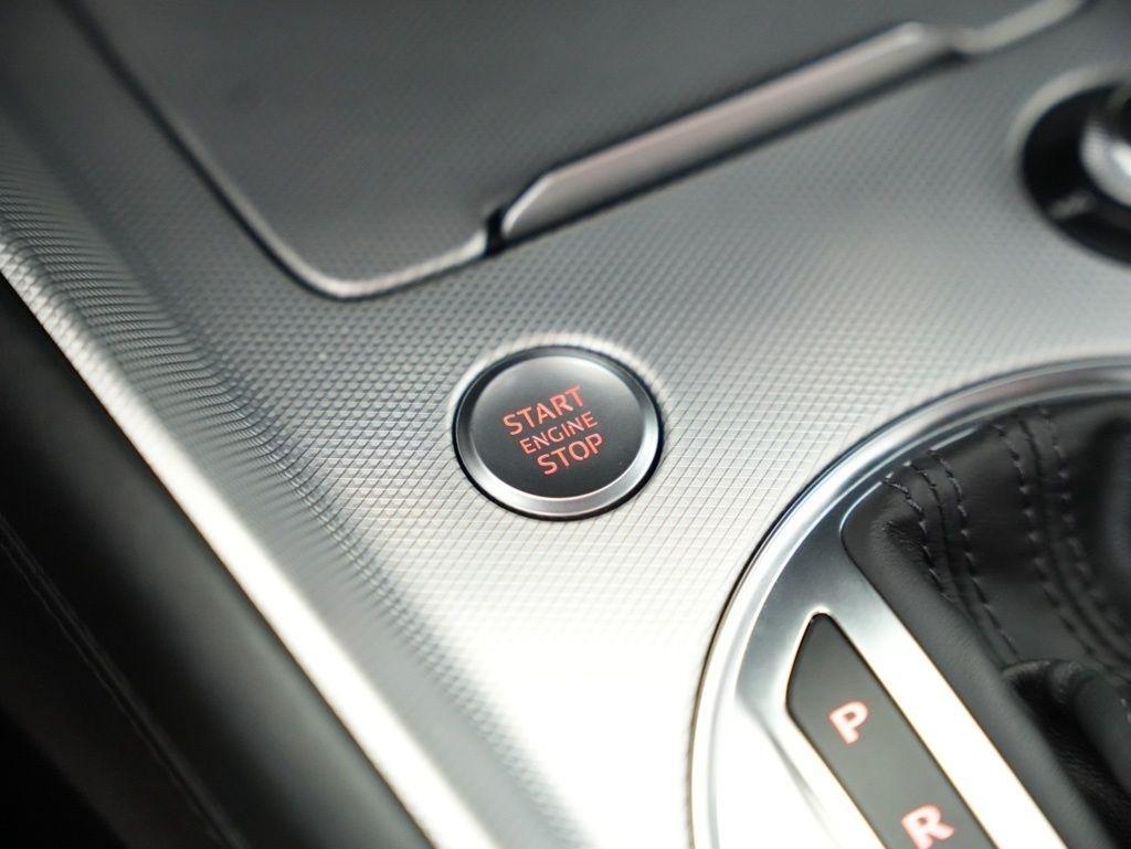 Audi TT 2dr Cpe S tronic quattro 2.0T 2016
