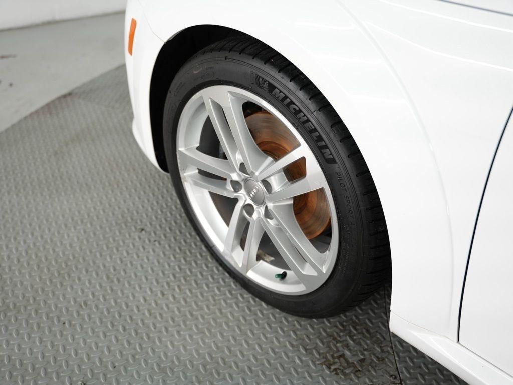 Audi TT 2dr Cpe S tronic quattro 2.0T 2016