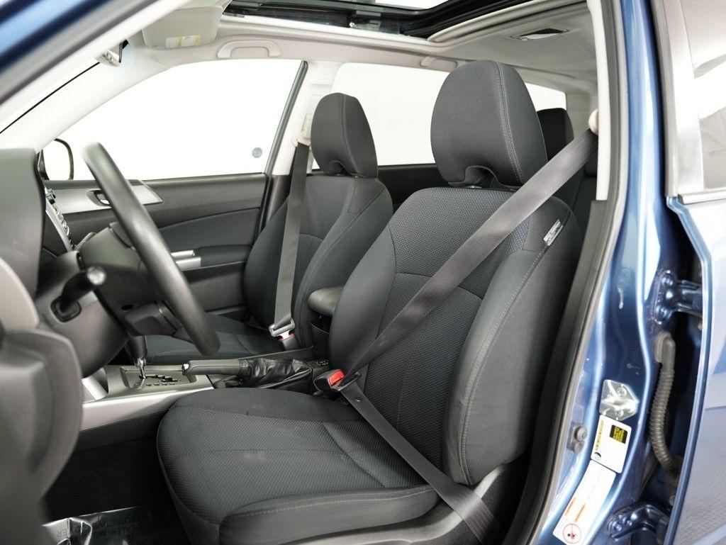 Subaru Forester 4dr Auto 2.5X Premium 2012