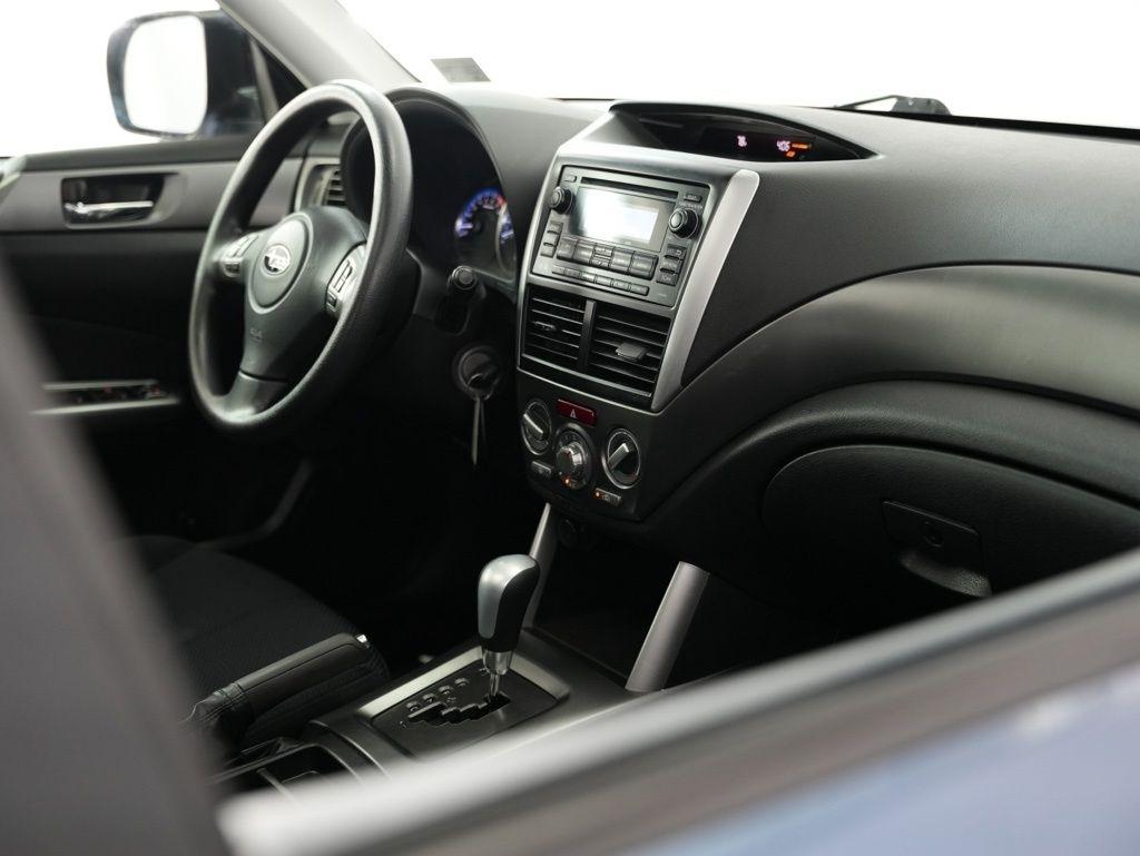 Subaru Forester 4dr Auto 2.5X Premium 2012
