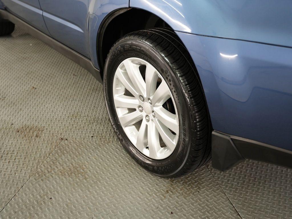 Subaru Forester 4dr Auto 2.5X Premium 2012