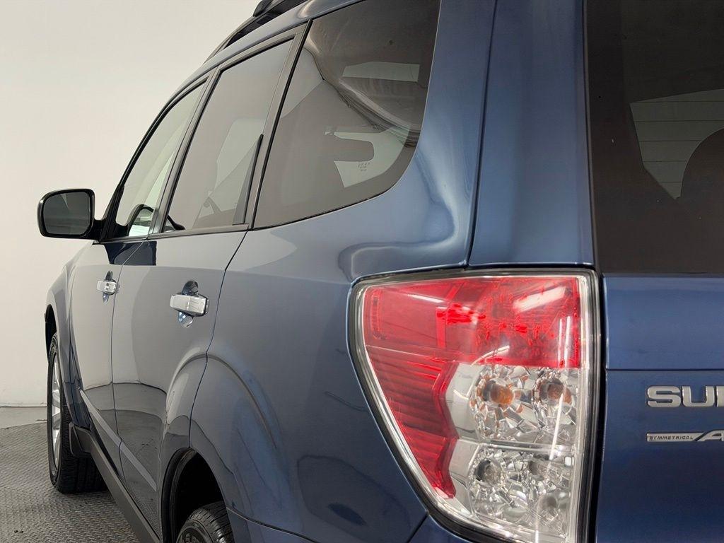 Subaru Forester 4dr Auto 2.5X Premium 2012