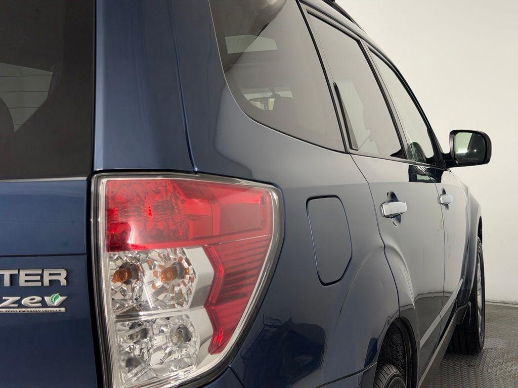 Subaru Forester 4dr Auto 2.5X Premium 2012