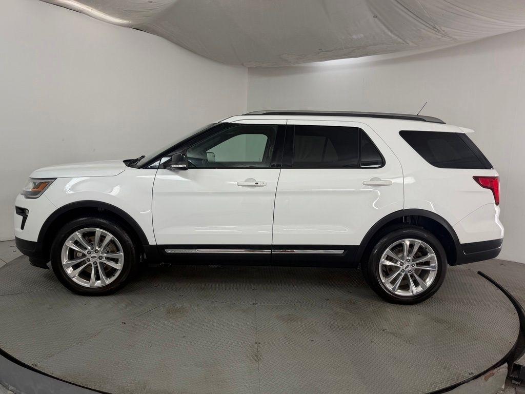Ford Explorer XLT 4WD 2018