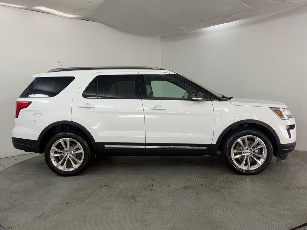 Ford Explorer XLT 4WD 2018