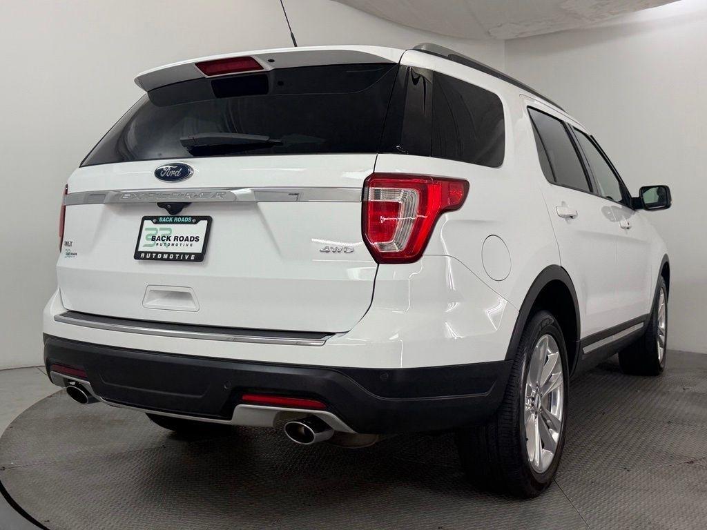 Ford Explorer XLT 4WD 2018