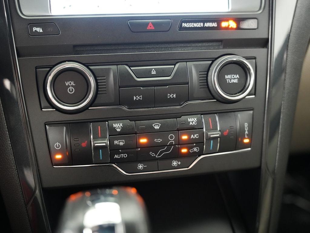 Ford Explorer XLT 4WD 2018
