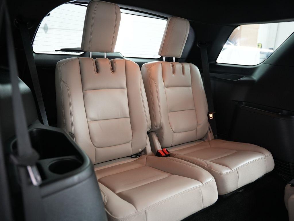 Ford Explorer XLT 4WD 2018