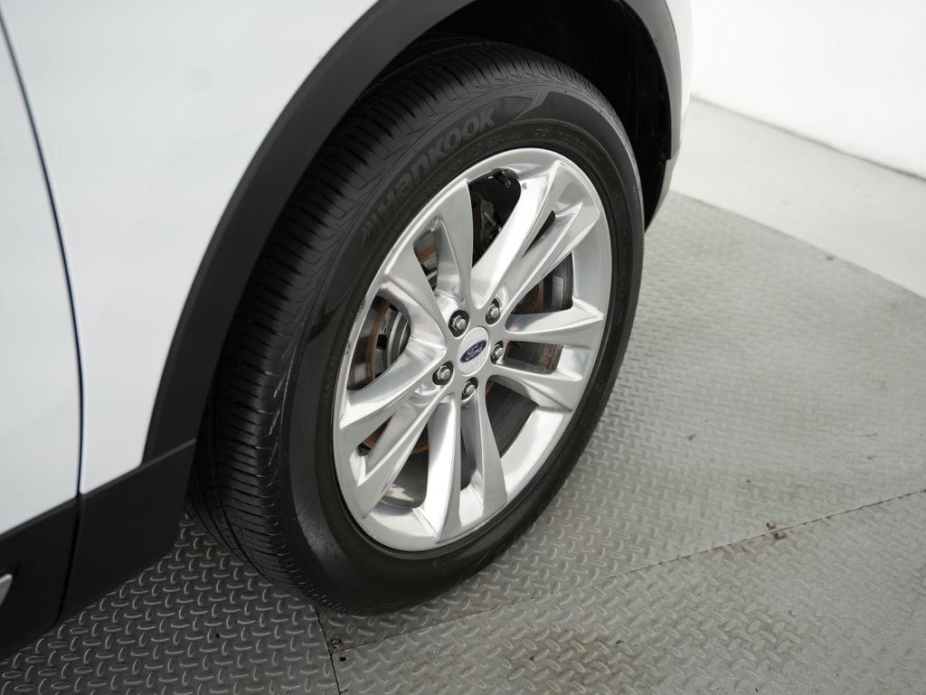 Ford Explorer XLT 4WD 2018