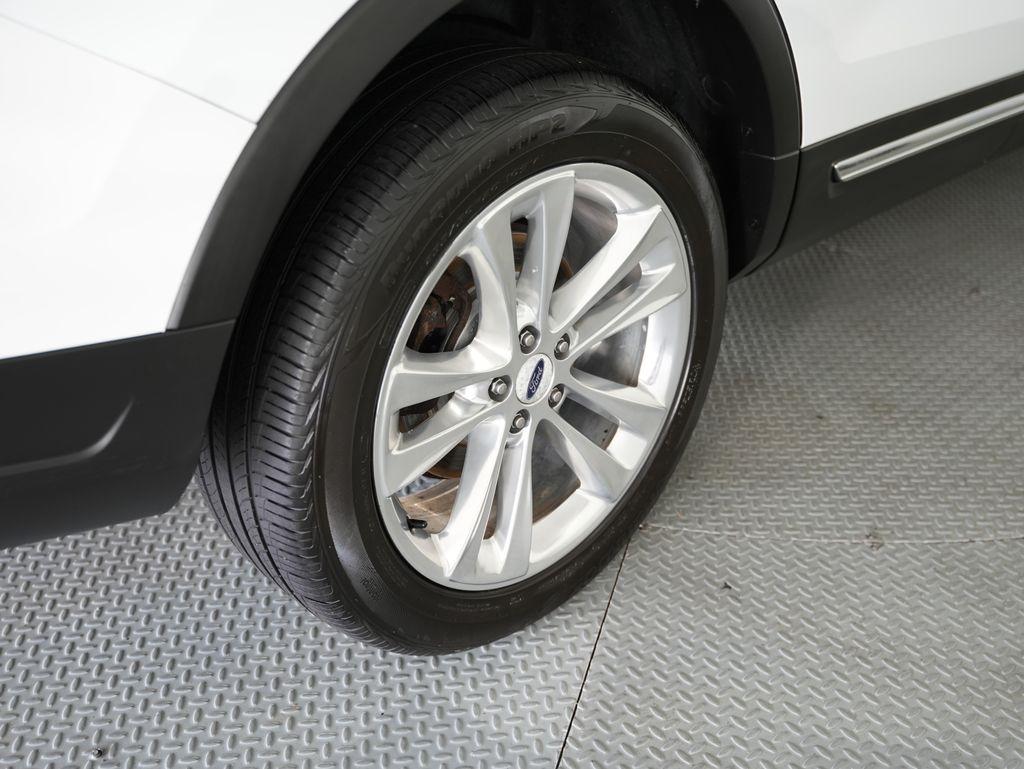 Ford Explorer XLT 4WD 2018