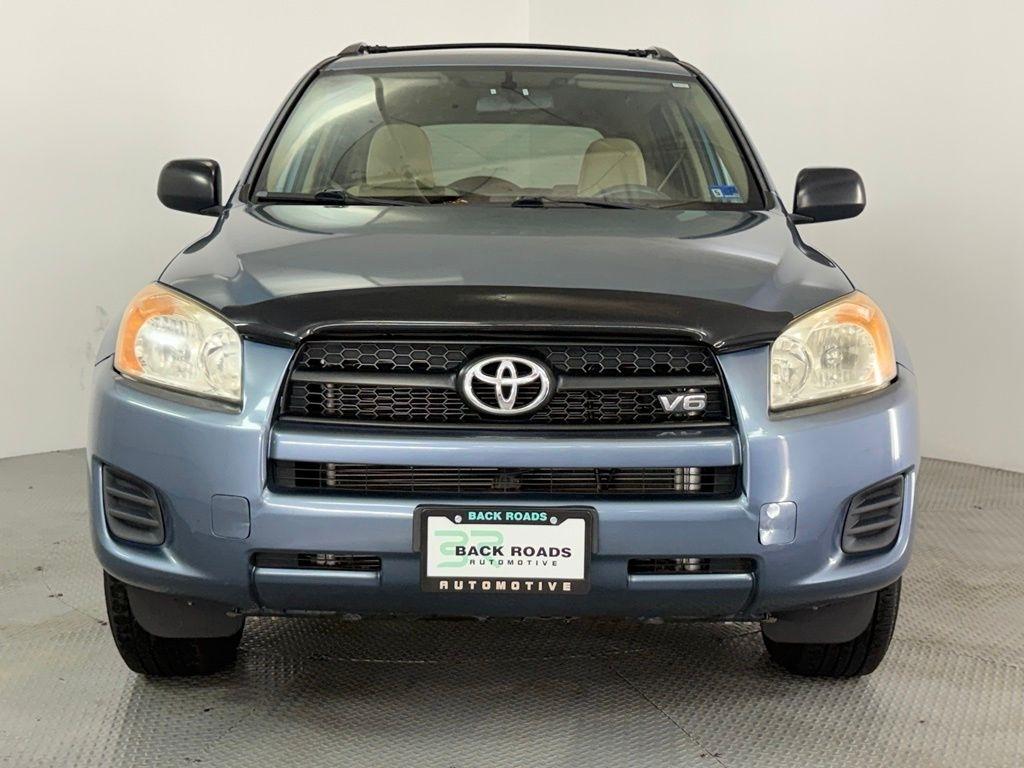 Toyota RAV4 4WD 4dr V6 5-Spd AT (Natl) 2010