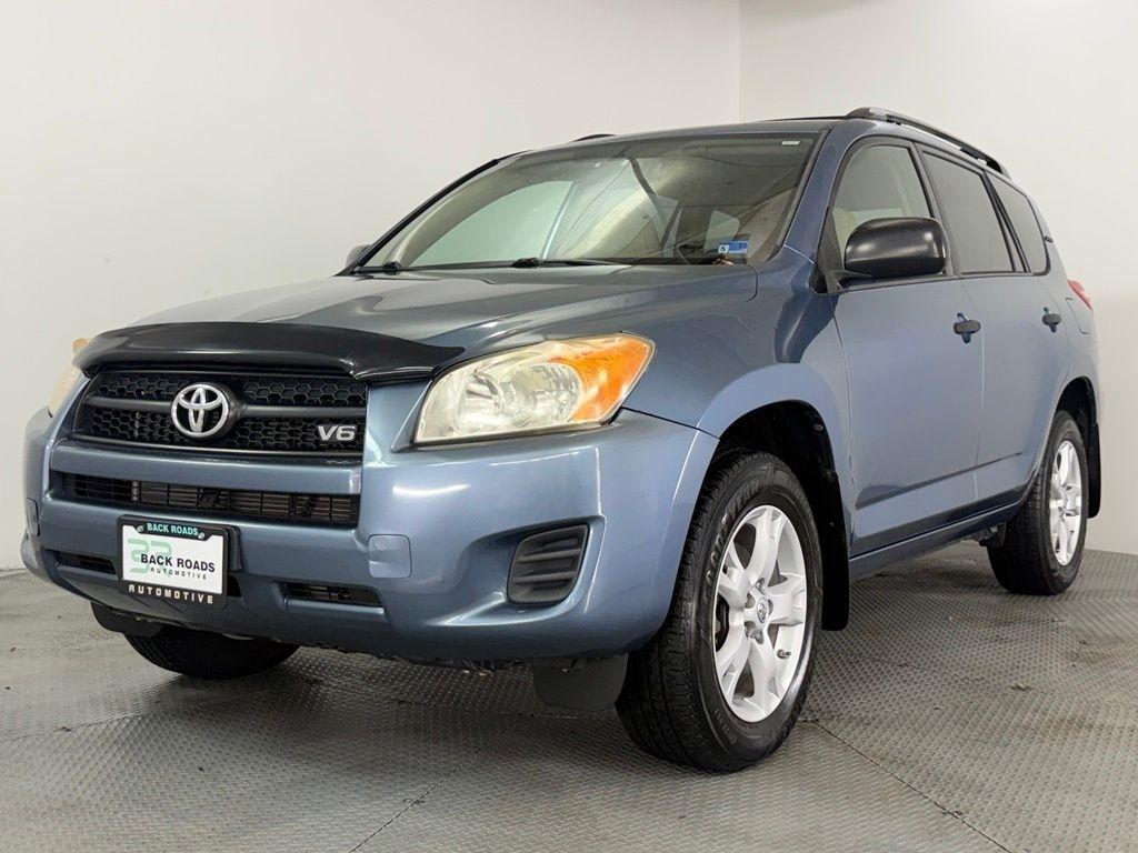 Toyota RAV4 4WD 4dr V6 5-Spd AT (Natl) 2010