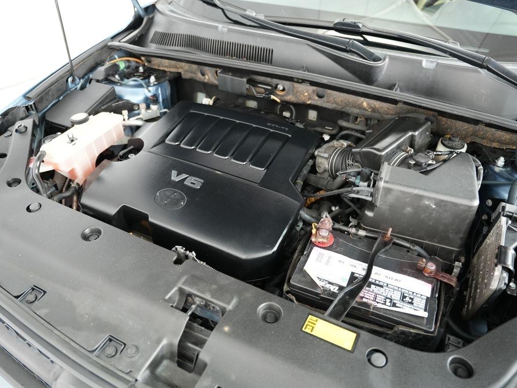 Toyota RAV4 4WD 4dr V6 5-Spd AT (Natl) 2010