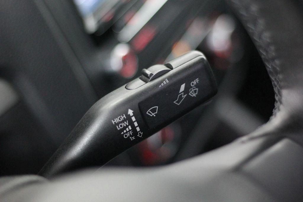 Volkswagen Jetta Sedan 4dr Auto Limited PZEV 2010