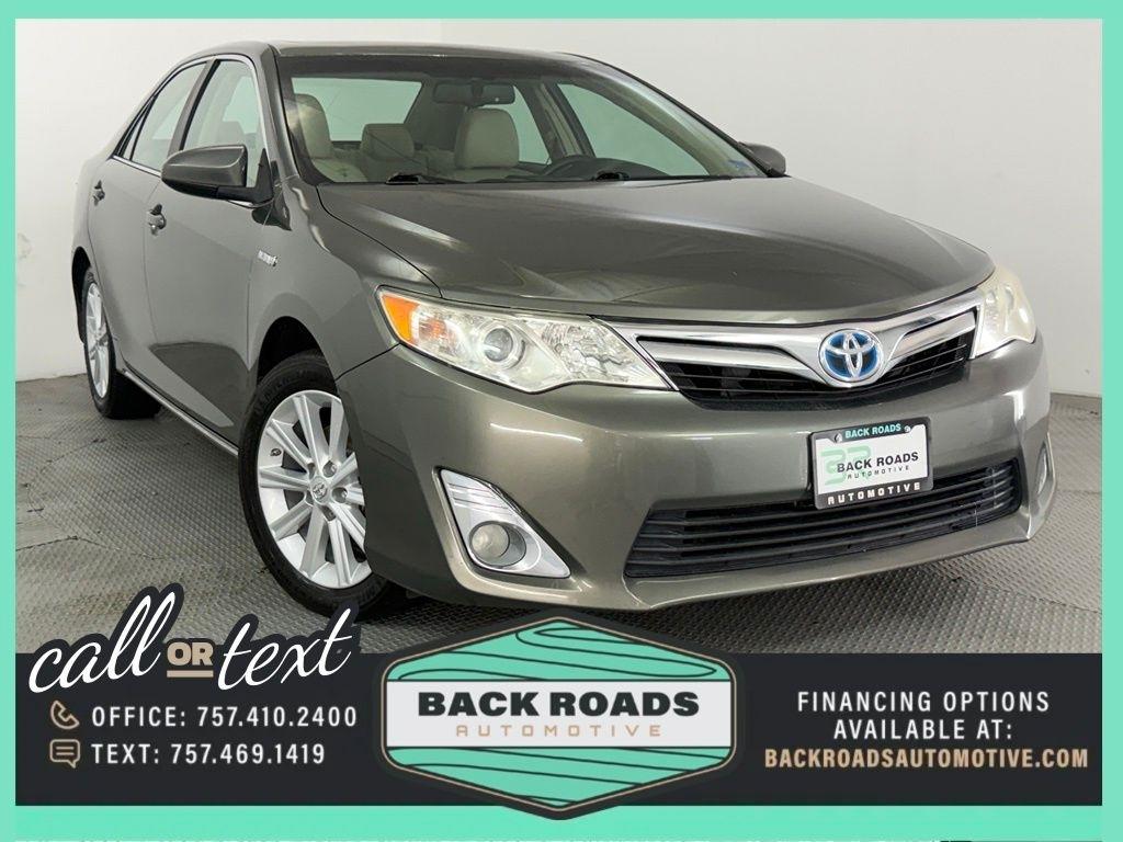 Toyota Camry Hybrid 4dr Sdn XLE (Natl) 2013