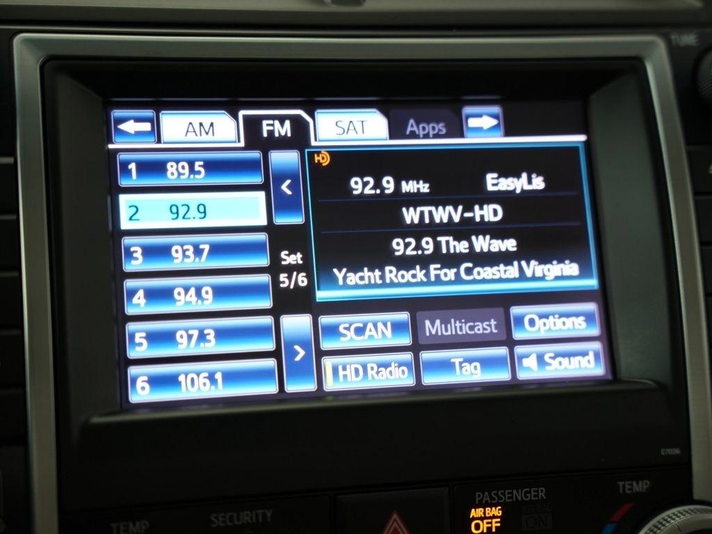 Toyota Camry Hybrid 4dr Sdn XLE (Natl) 2013