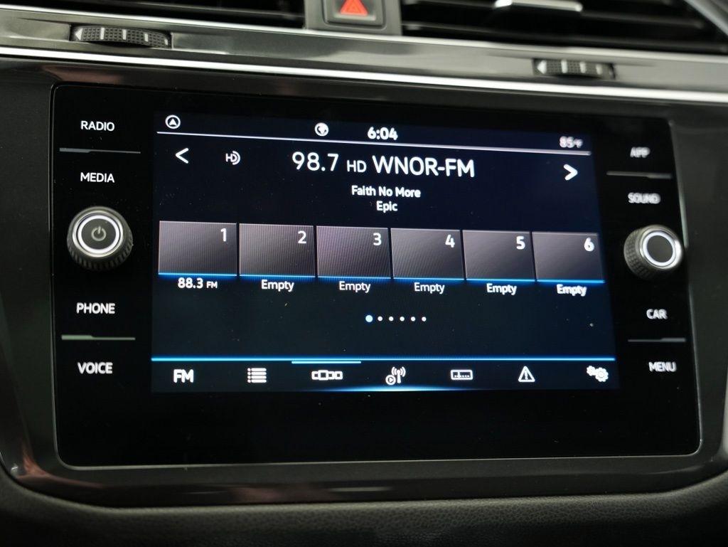 Volkswagen Tiguan 2.0T SE R-Line Black FWD 2023