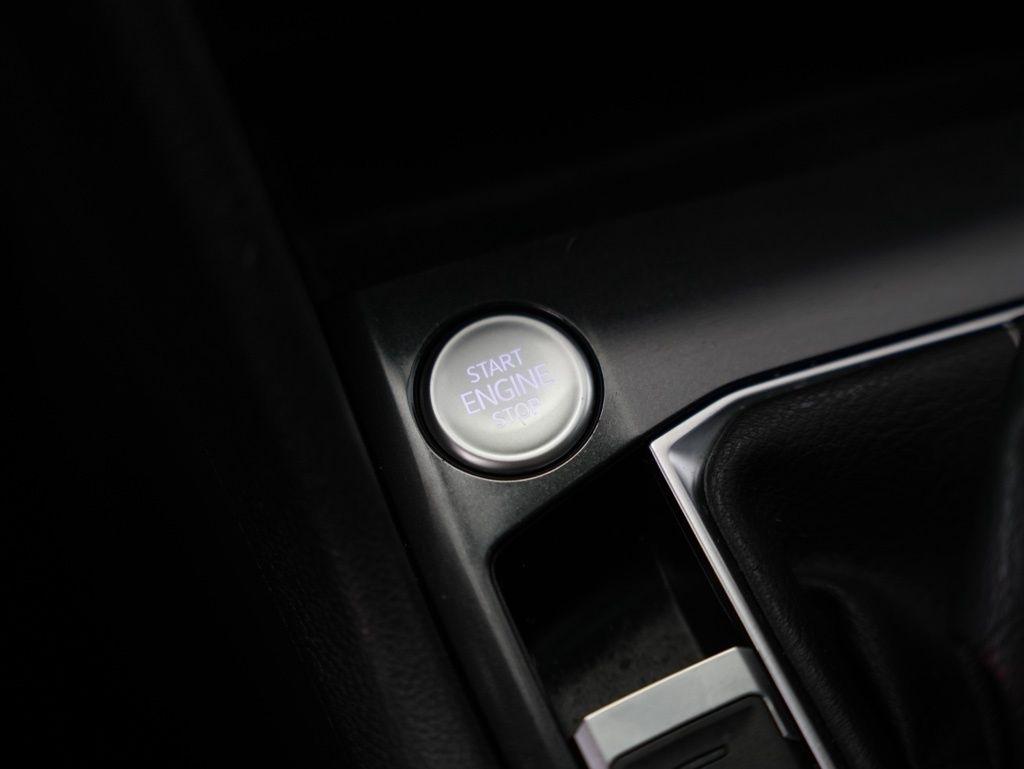 Volkswagen Tiguan 2.0T SE R-Line Black FWD 2023