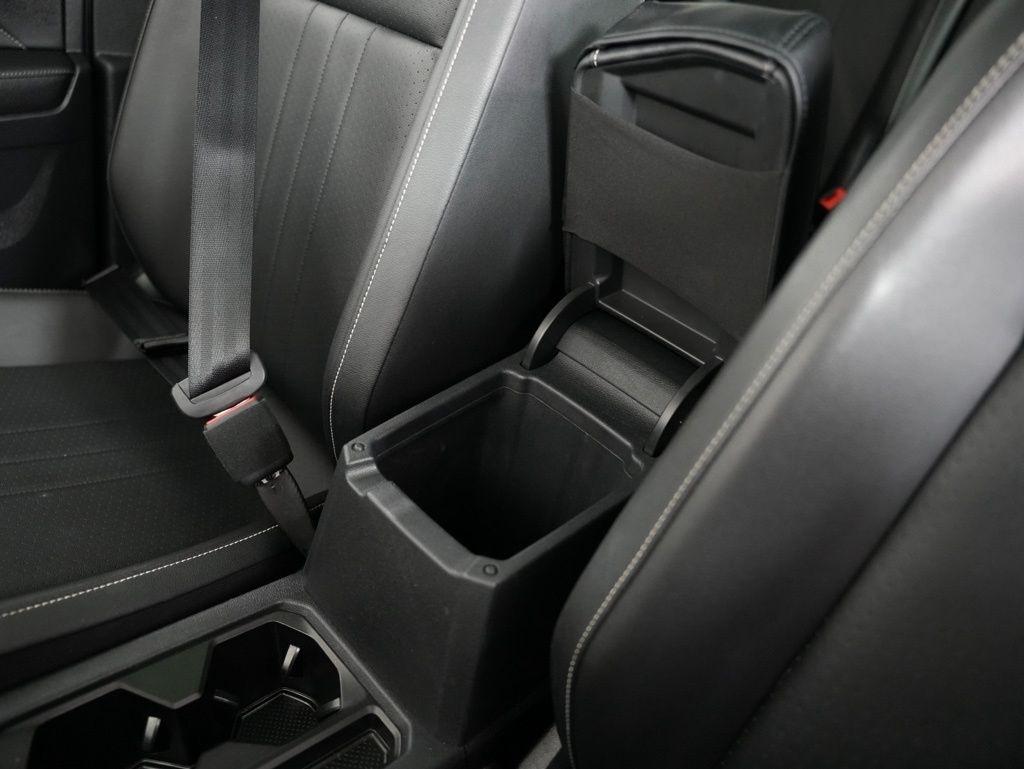 Volkswagen Tiguan 2.0T SE R-Line Black FWD 2023
