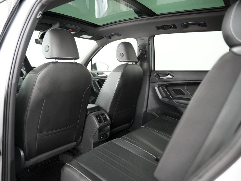 Volkswagen Tiguan 2.0T SE R-Line Black FWD 2023