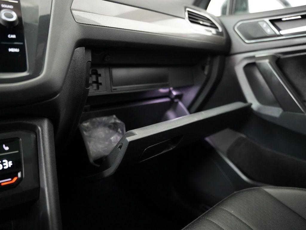 Volkswagen Tiguan 2.0T SE R-Line Black FWD 2023