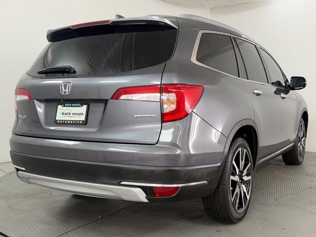 Honda Pilot Touring 8-Passenger 2WD 2020