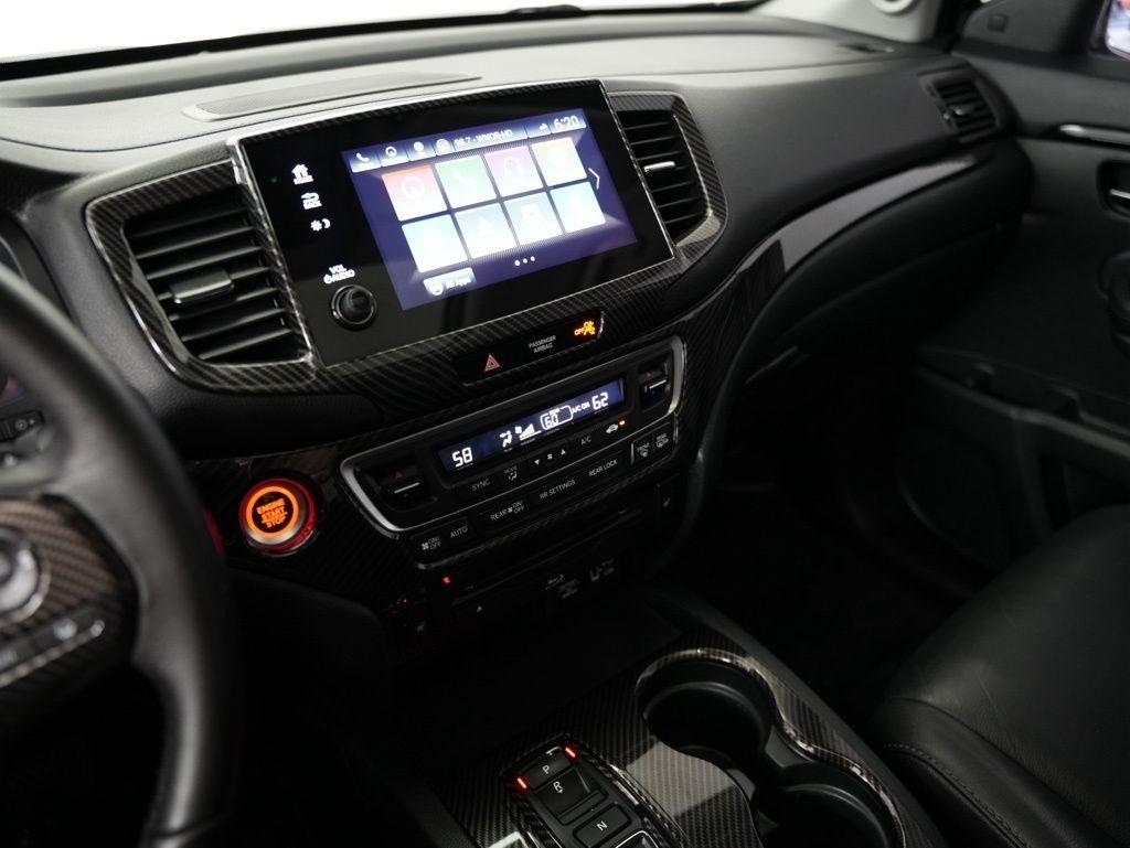 Honda Pilot Touring 8-Passenger 2WD 2020