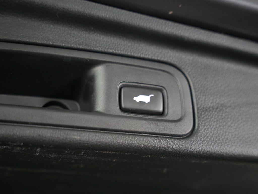 Honda Pilot Touring 8-Passenger 2WD 2020