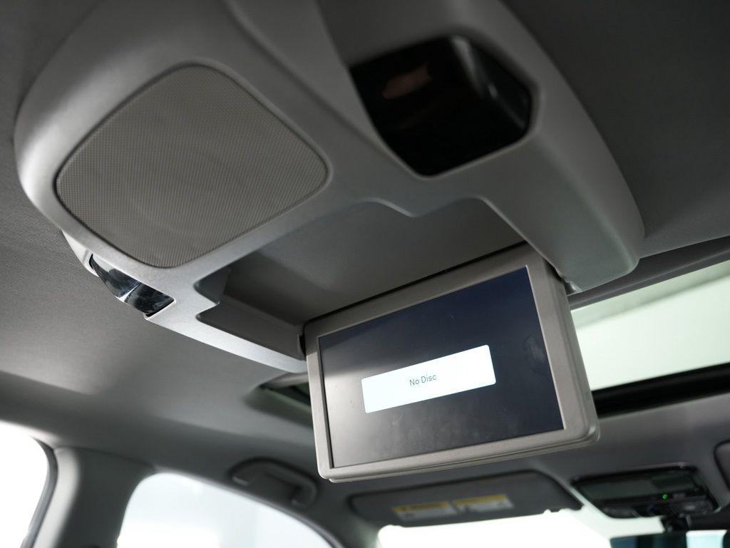 Honda Pilot Touring 8-Passenger 2WD 2020