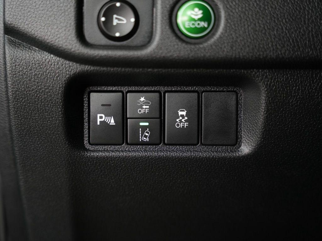 Honda Pilot Touring 8-Passenger 2WD 2020