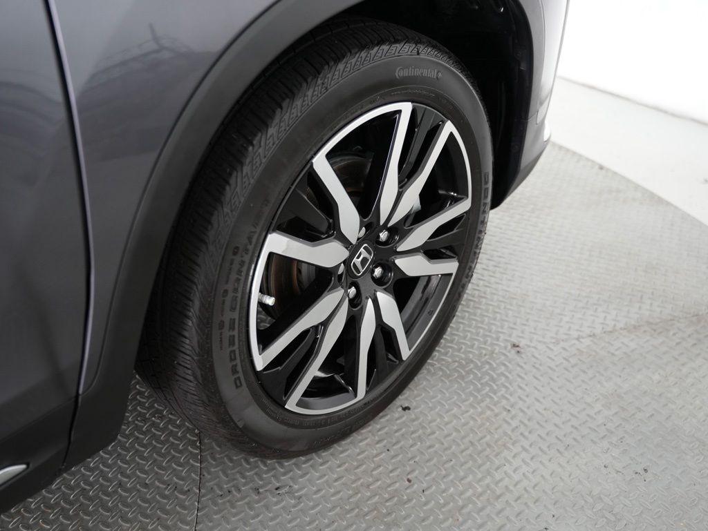 Honda Pilot Touring 8-Passenger 2WD 2020