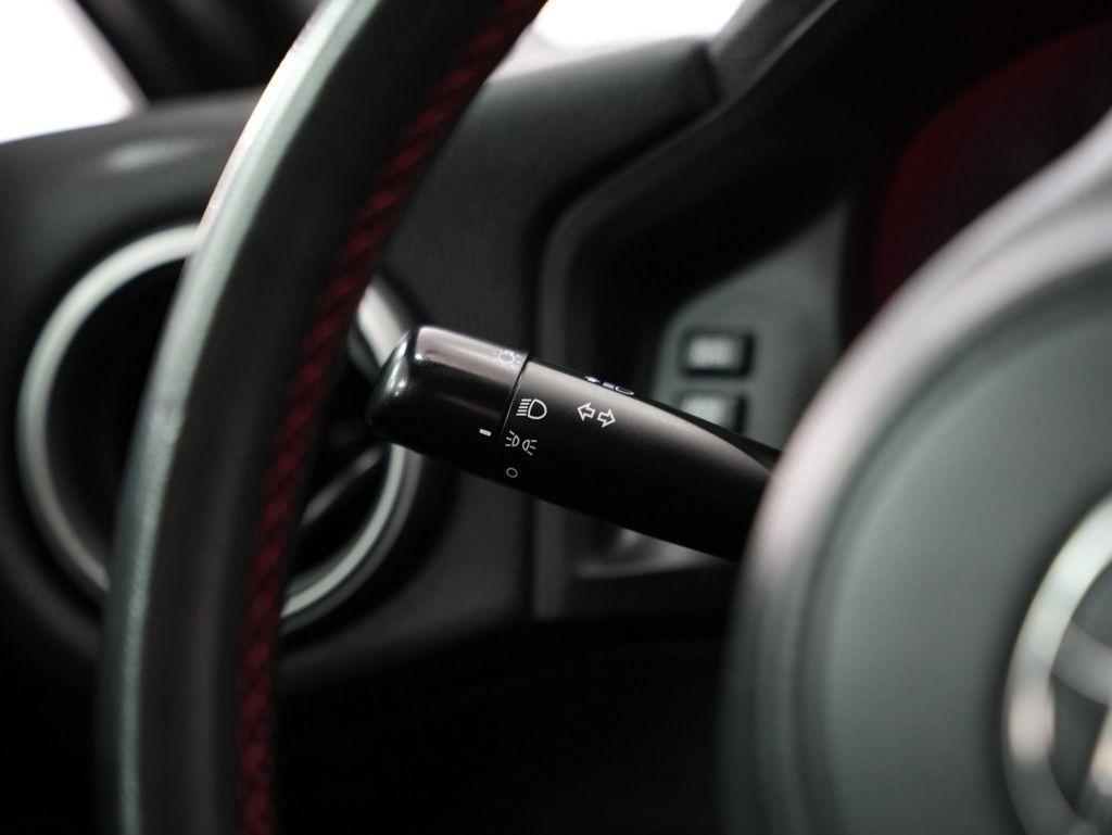 Scion FR-S 2dr Cpe Man (Natl) 2013