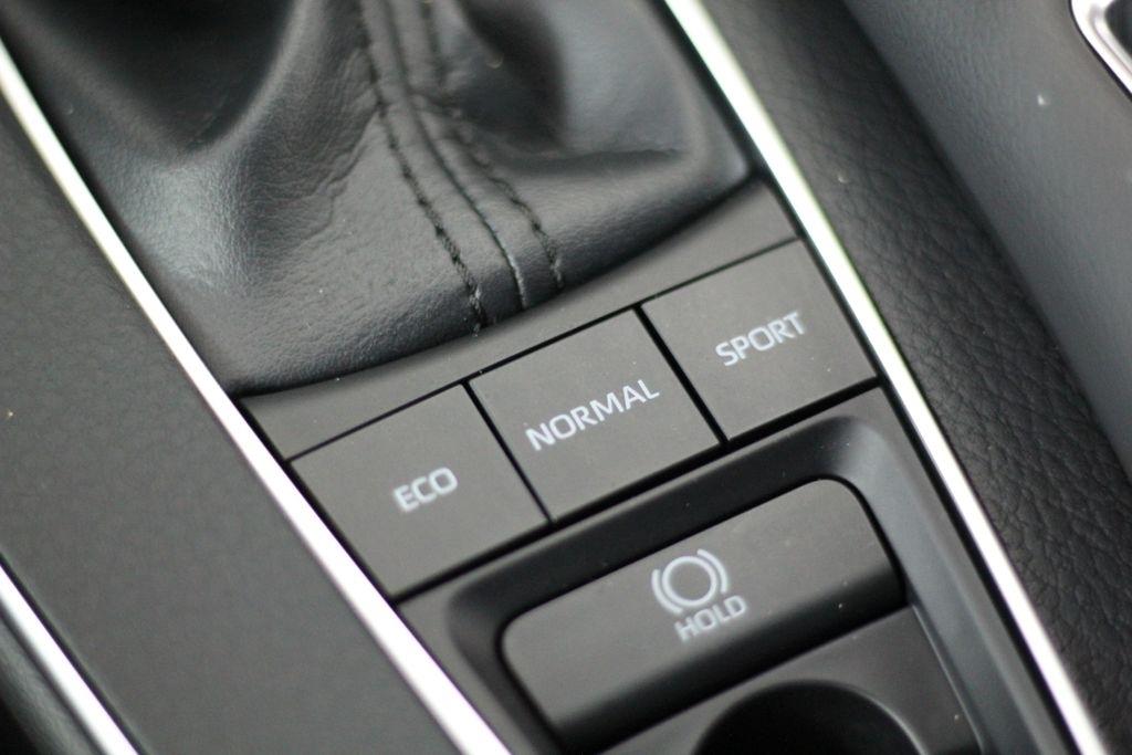 Toyota Avalon Touring (Natl) 2019