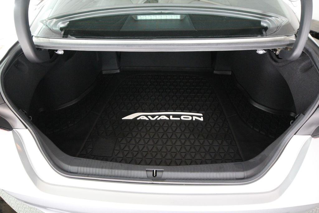 Toyota Avalon Touring (Natl) 2019