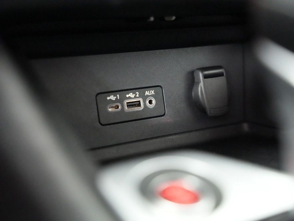 Nissan Sentra SV CVT 2023