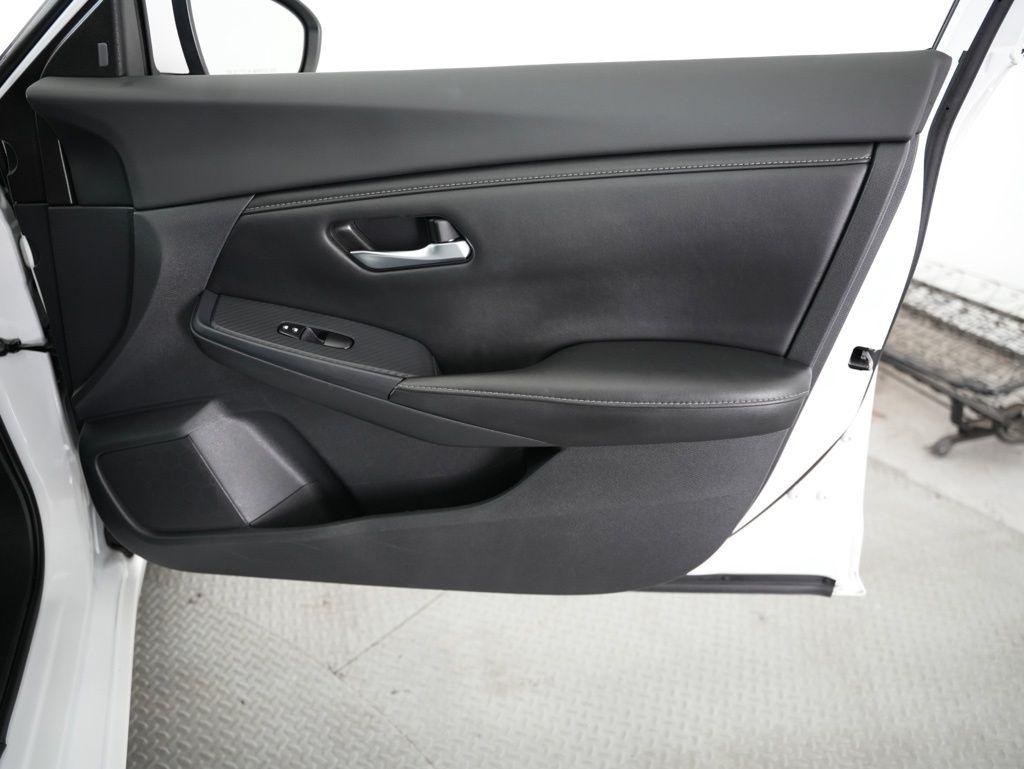 Nissan Sentra SV CVT 2023