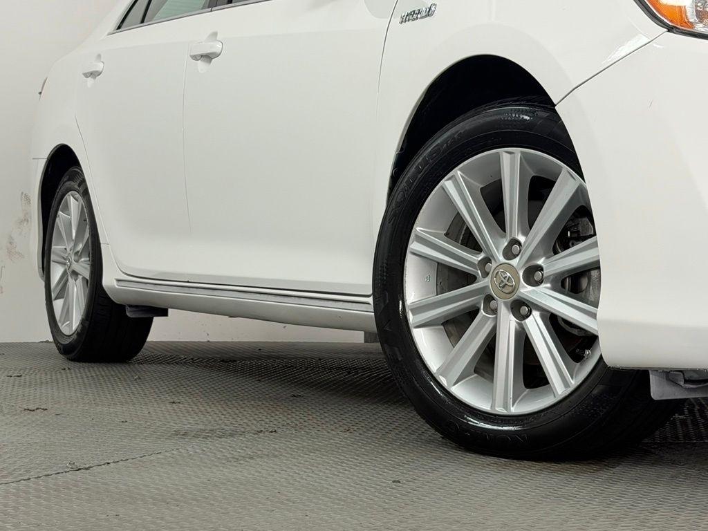 Toyota Camry Hybrid 4dr Sdn XLE (Natl) 2012