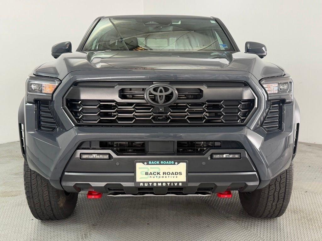 Toyota Tacoma 4WD TRD Sport Hybrid Double Cab 5' Bed AT (Natl) 2024