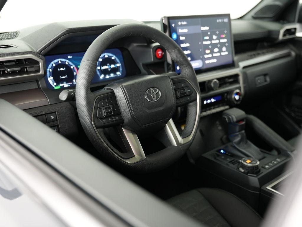 Toyota Tacoma 4WD TRD Sport Hybrid Double Cab 5' Bed AT (Natl) 2024