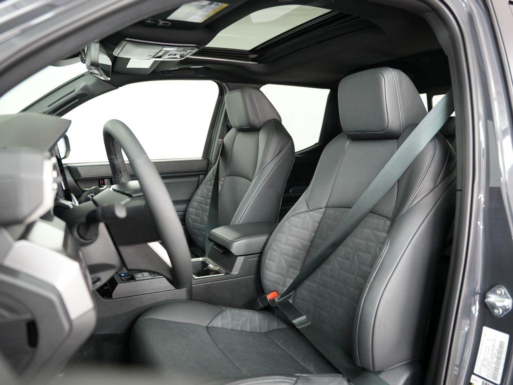 Toyota Tacoma 4WD TRD Sport Hybrid Double Cab 5' Bed AT (Natl) 2024