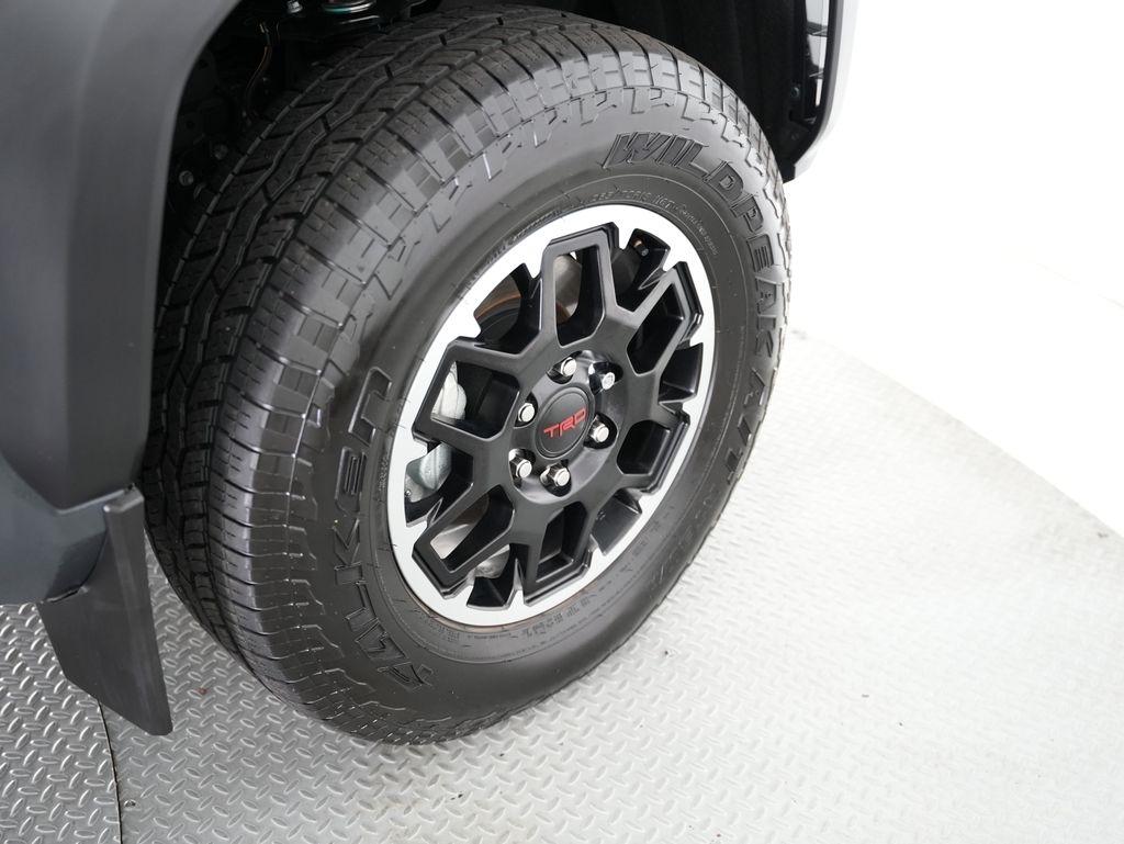 Toyota Tacoma 4WD TRD Sport Hybrid Double Cab 5' Bed AT (Natl) 2024