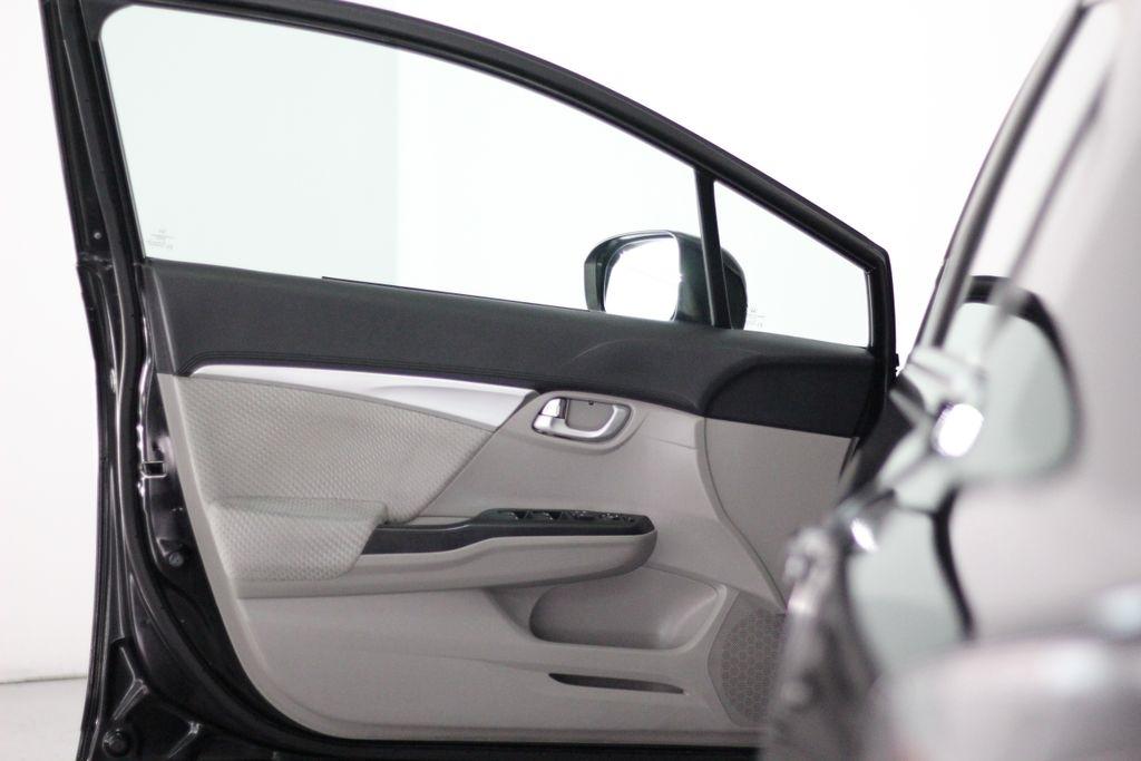 Honda Civic Hybrid 4dr Sdn L4 CVT 2014