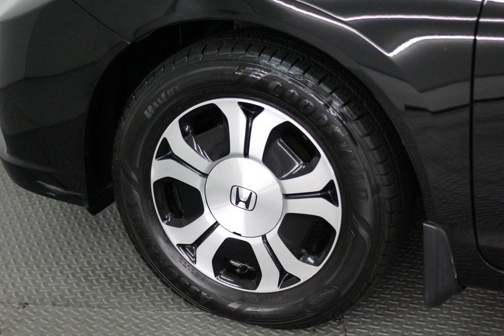 Honda Civic Hybrid 4dr Sdn L4 CVT 2014